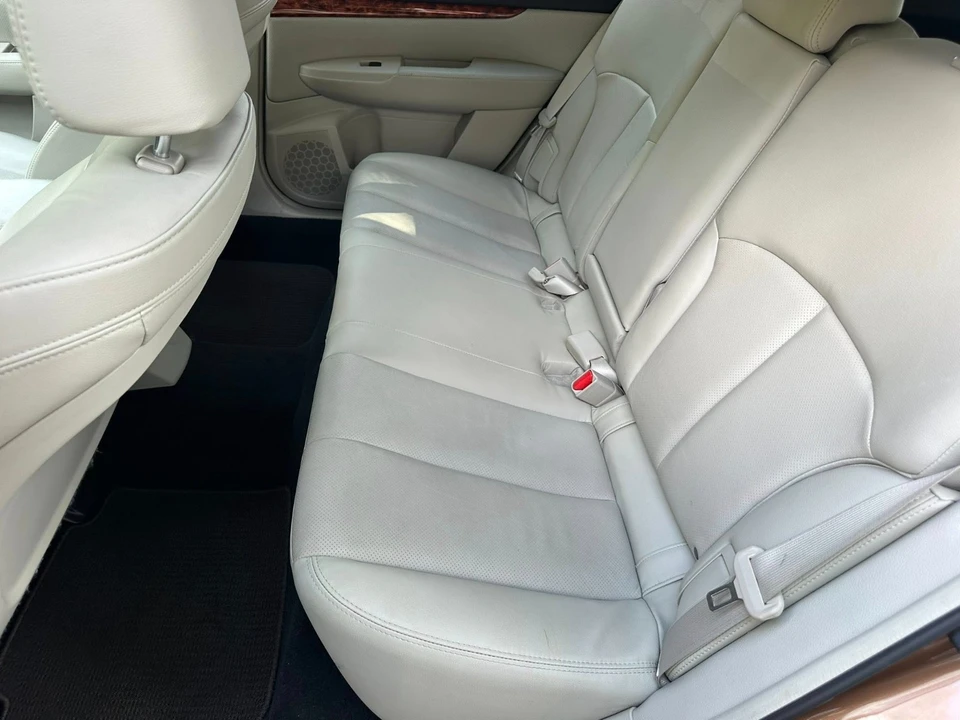 2011 Subaru Outback 4th Gen - Image 13 of 20