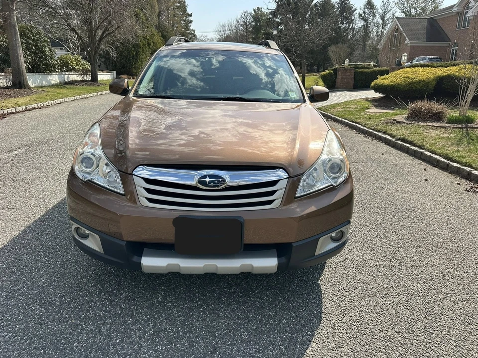 2011 Subaru Outback 4th Gen - Image 2 of 20