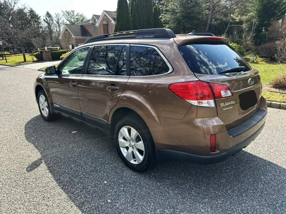 2011 Subaru Outback 4th Gen - Image 5 of 20