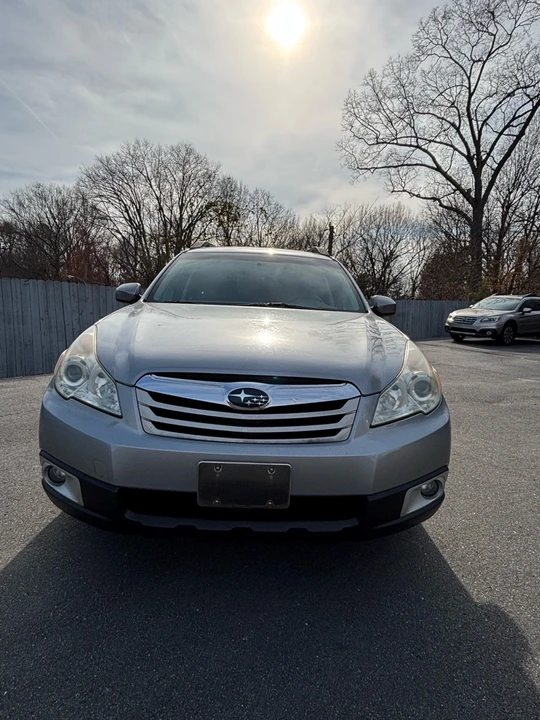 2011 Subaru Outback 4th Gen - Image 5 of 14