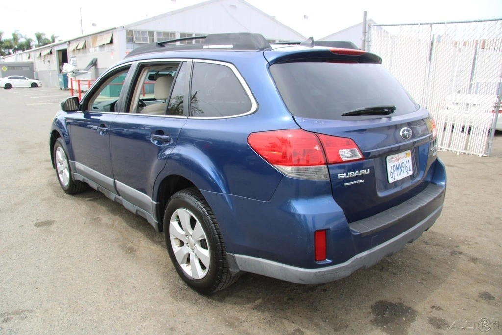2011 Subaru Outback 4th Gen - Image 6 of 21