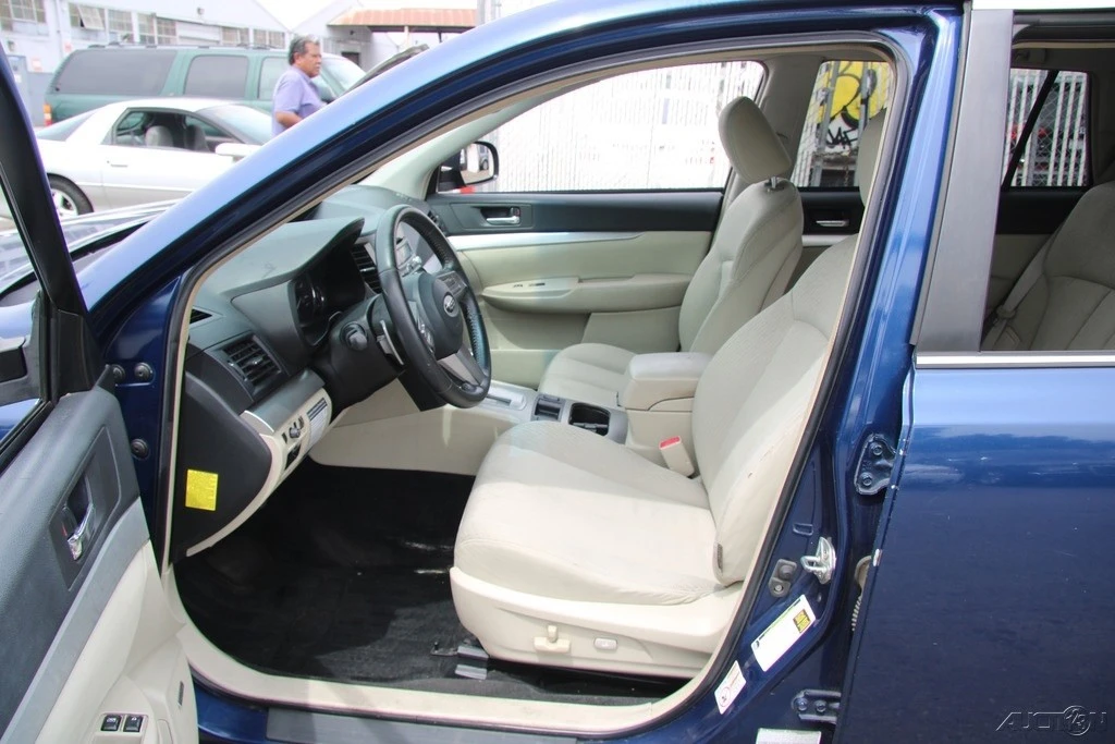 2011 Subaru Outback 4th Gen - Image 15 of 21