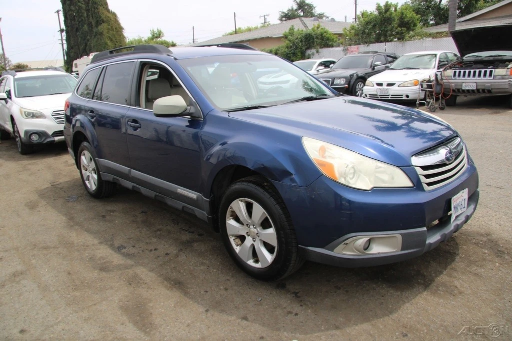 2011 Subaru Outback 4th Gen - Image 11 of 21