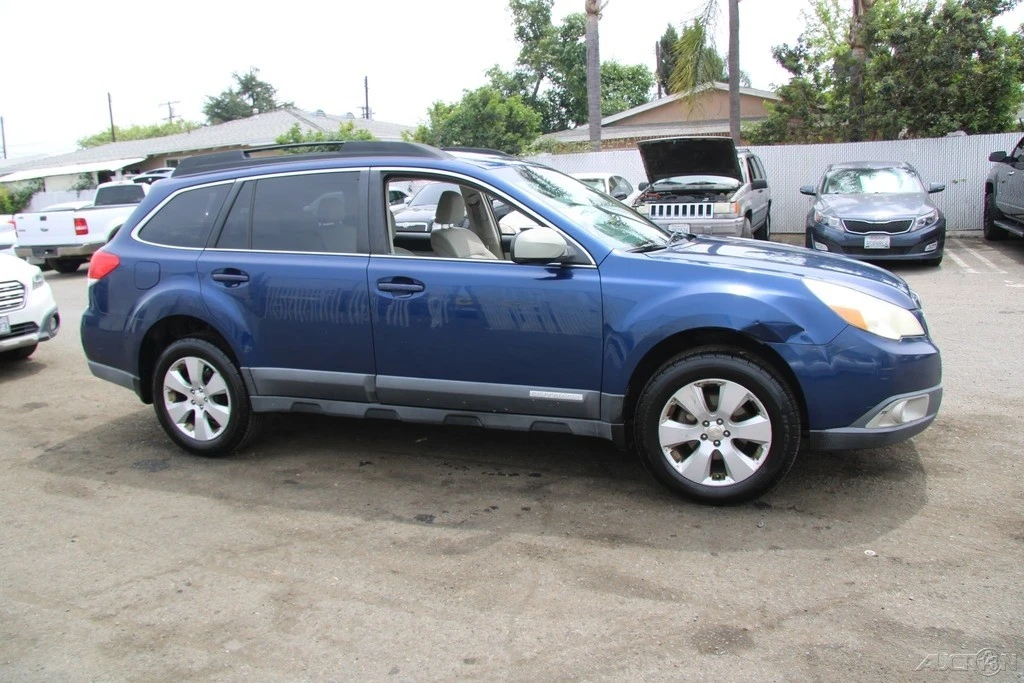 2011 Subaru Outback 4th Gen - Image 10 of 21