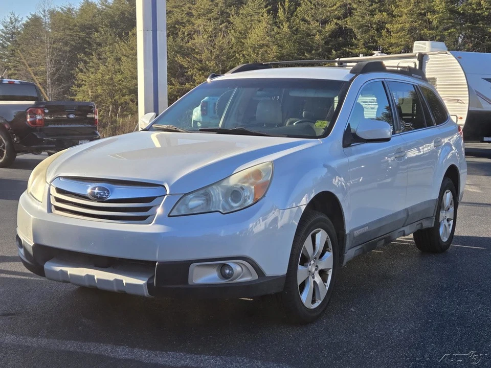 2011 Subaru Outback 4th Gen - Image 5 of 9