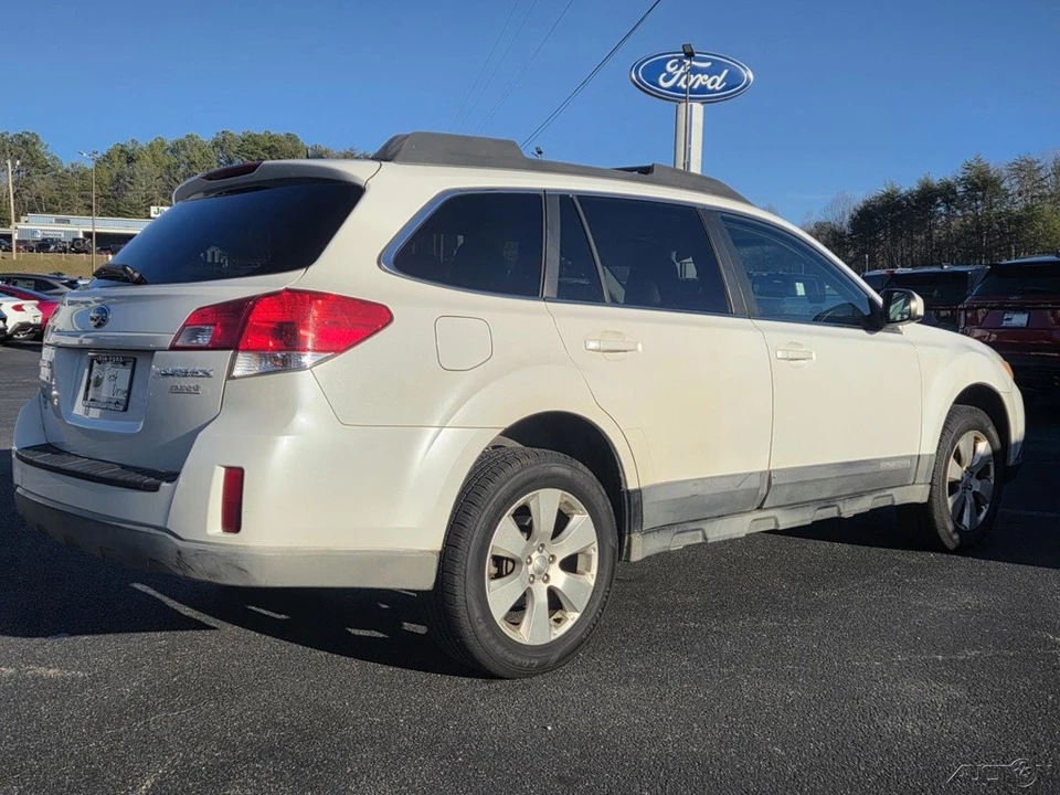 2011 Subaru Outback 4th Gen - Image 2 of 9
