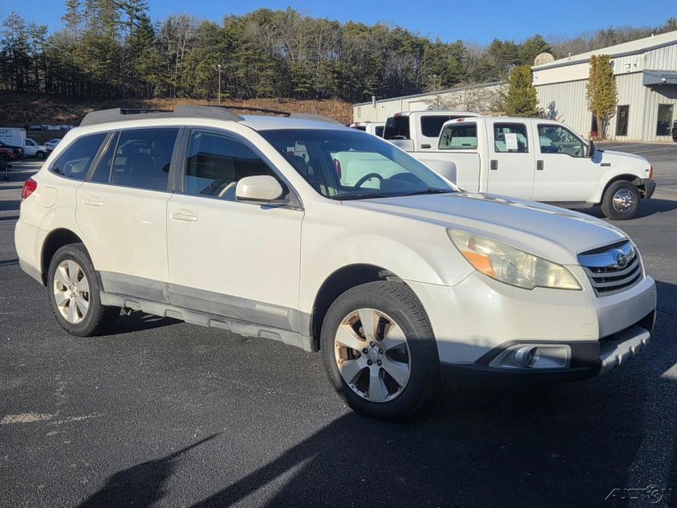 2011 Subaru Outback 4th Gen - Image 6 of 9