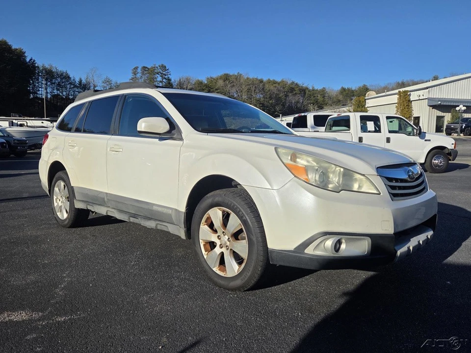 2011 Subaru Outback 4th Gen - Image 9 of 9