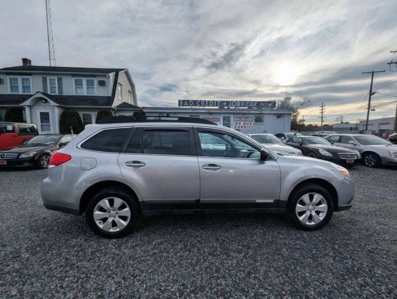 2011 Subaru Outback 4th Gen - Image 5 of 12