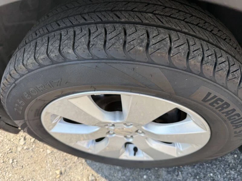 2011 Subaru Outback 4th Gen - Image 17 of 20