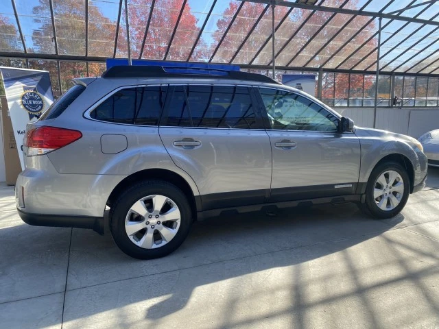 2011 Subaru Outback 4th Gen - Image 6 of 21
