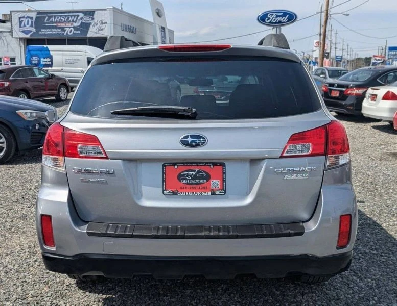 2011 Subaru Outback 4th Gen - Image 7 of 12