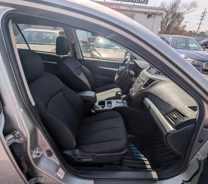 2011 Subaru Outback 4th Gen - Image 10 of 12