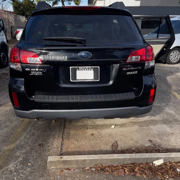2011 Subaru Outback 4th Gen - Image 4 of 5