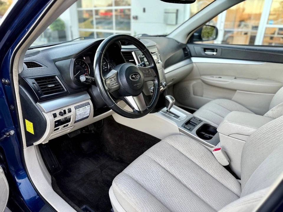 2011 Subaru Outback 4th Gen - Image 11 of 19