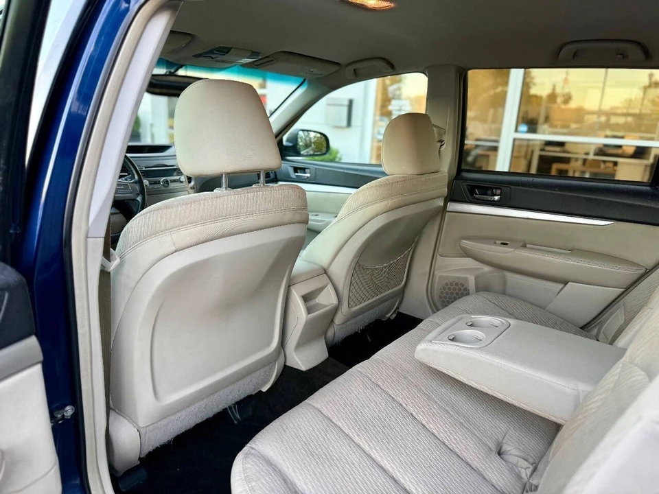 2011 Subaru Outback 4th Gen - Image 12 of 19
