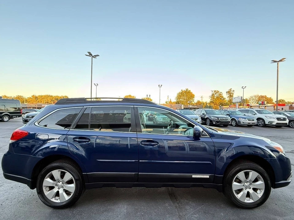 2011 Subaru Outback 4th Gen - Image 6 of 19