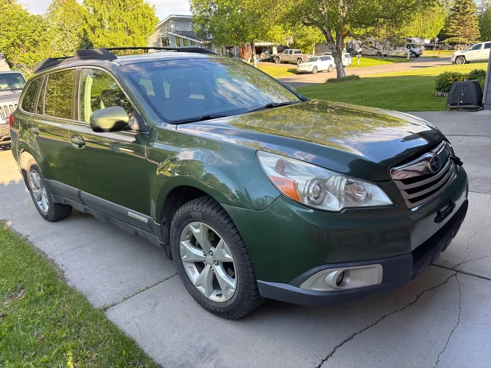 2011 Subaru Outback 4th Gen - Image 8 of 21