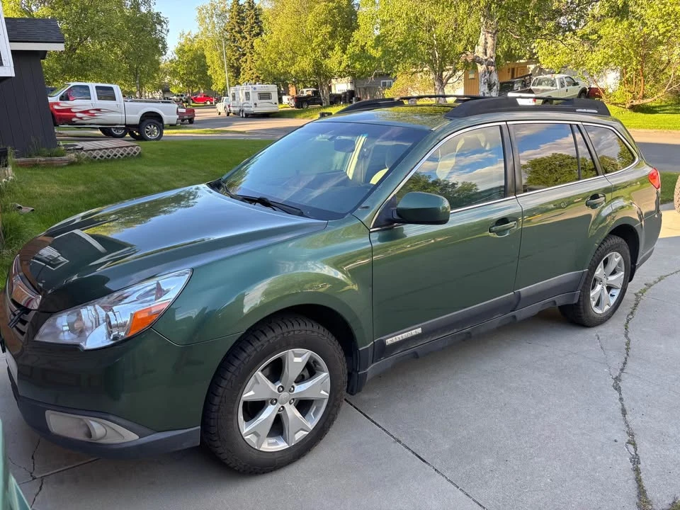 2011 Subaru Outback 4th Gen - Image 9 of 21