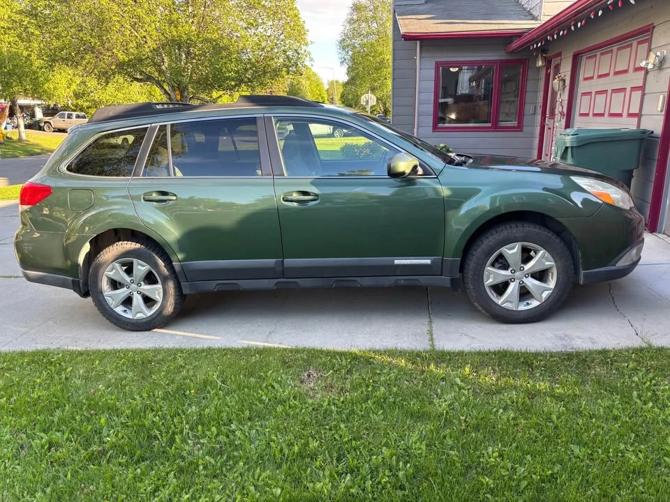 2011 Subaru Outback 4th Gen - Image 6 of 21