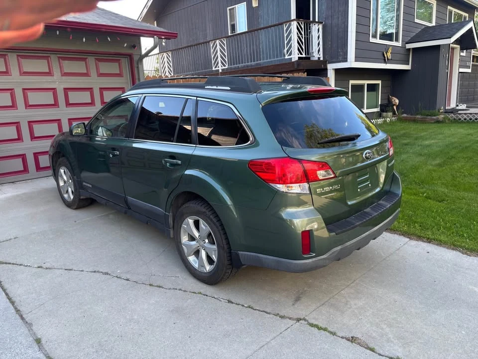 2011 Subaru Outback 4th Gen - Image 3 of 21