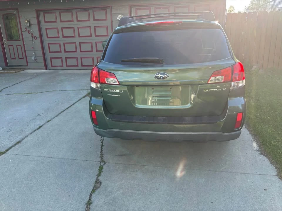2011 Subaru Outback 4th Gen - Image 4 of 21