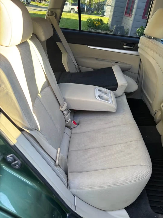2011 Subaru Outback 4th Gen - Image 13 of 21