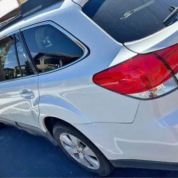2011 Subaru Outback 2.5i Premium Wagon 4D