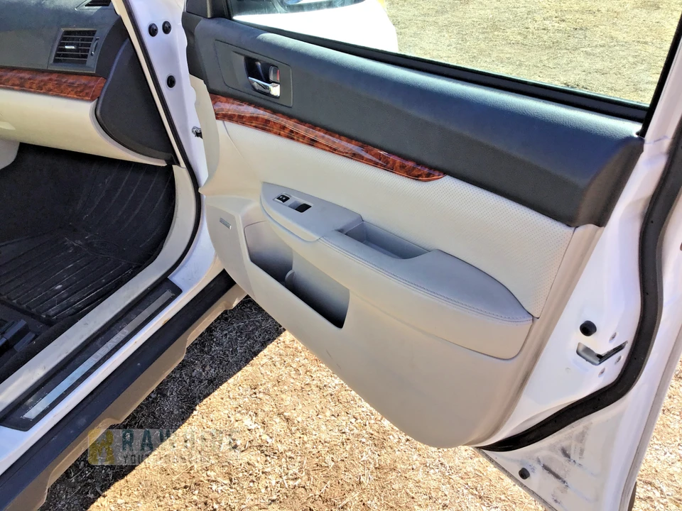 2011 Subaru Outback 4th Gen - Image 18 of 21