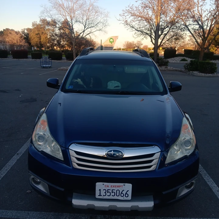 2011 Subaru Outback 4th Gen - Image 2 of 5