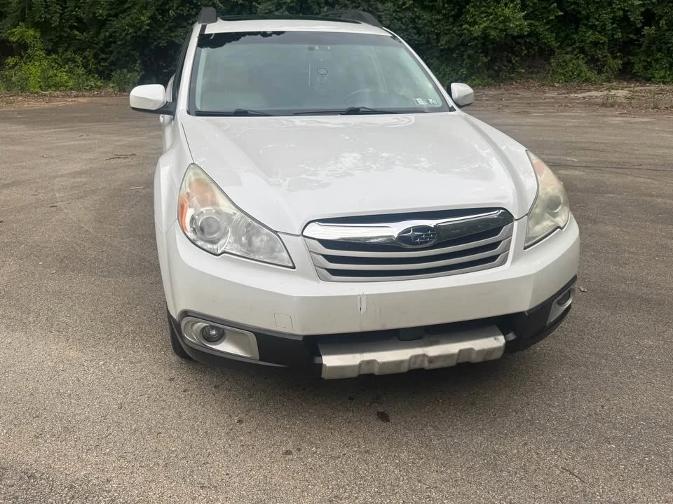 2011 Subaru Outback 4th Gen - Image 2 of 12