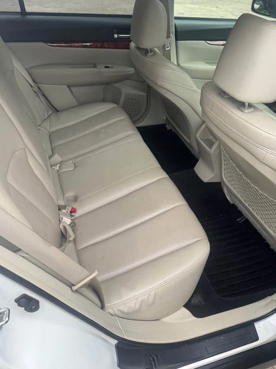 2011 Subaru Outback 4th Gen - Image 7 of 12