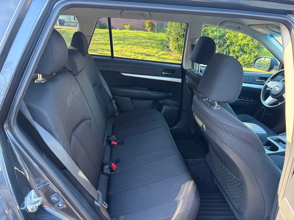 2011 Subaru Outback 4th Gen - Image 10 of 11