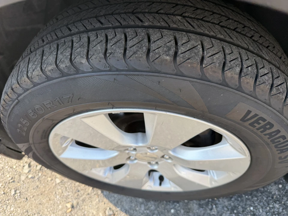 2011 Subaru Outback 4th Gen - Image 17 of 21