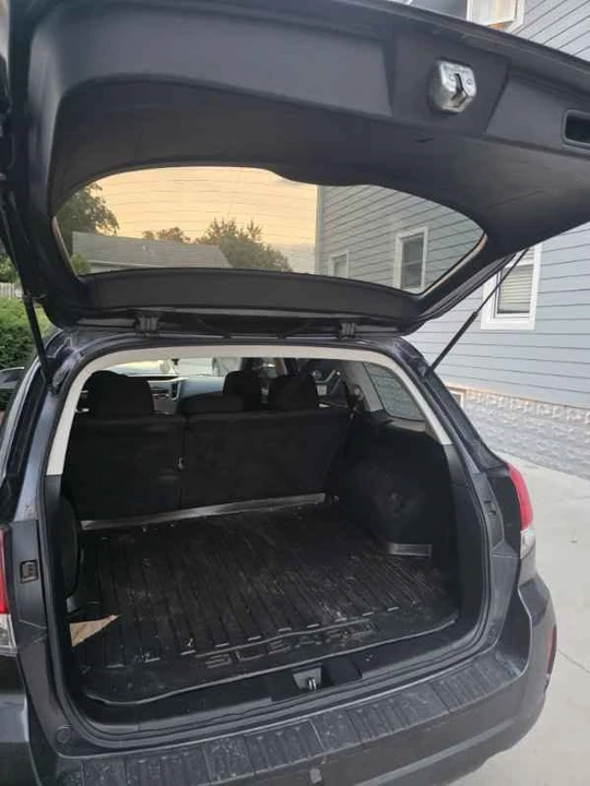 2011 Subaru Outback 4th Gen - Image 4 of 18