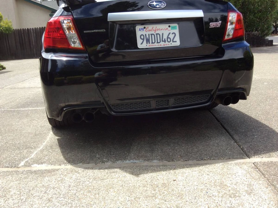 2011 Subaru Impreza WRX STi 3rd Gen - Image 13 of 24