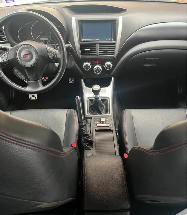 2011 Subaru Impreza - Image 11 of 14