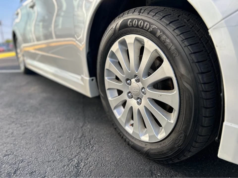 2011 Subaru Impreza 3rd Gen - Image 9 of 19