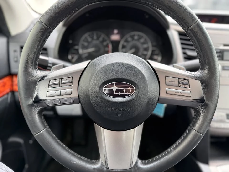 2011 Subaru Legacy 5th Gen - Image 8 of 20