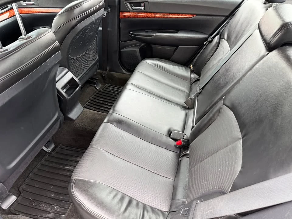 2011 Subaru Legacy 5th Gen - Image 16 of 20