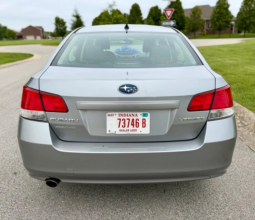 2011 Subaru Legacy 5th Gen - Image 5 of 20
