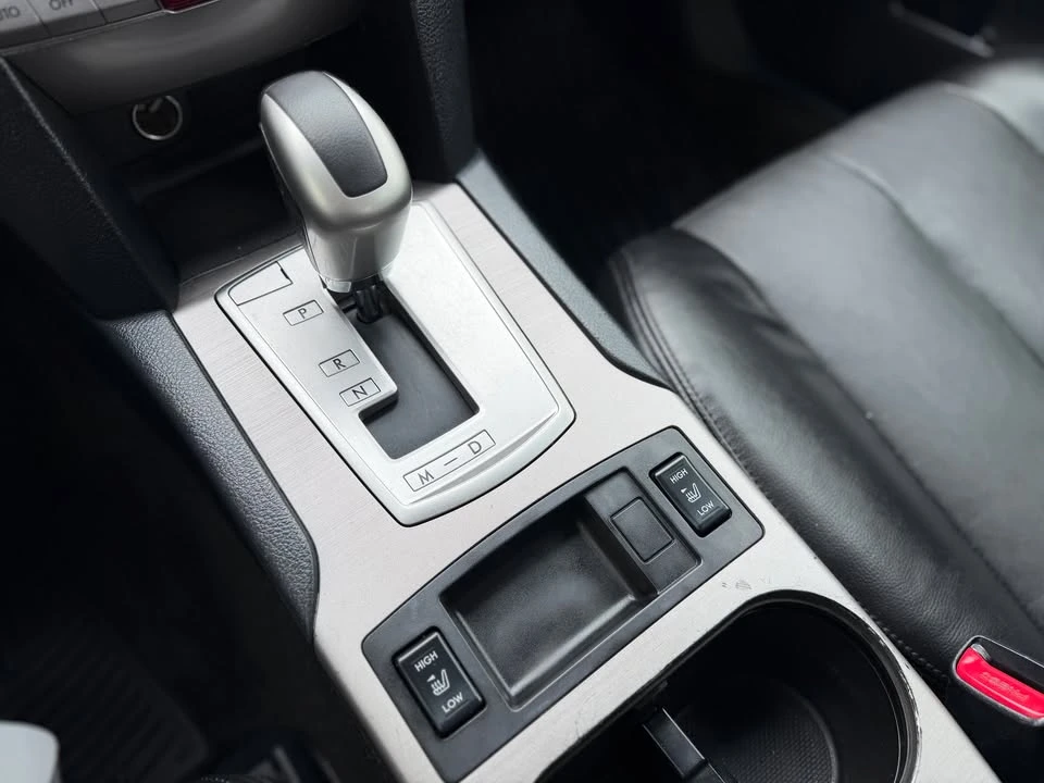2011 Subaru Legacy 5th Gen - Image 10 of 20