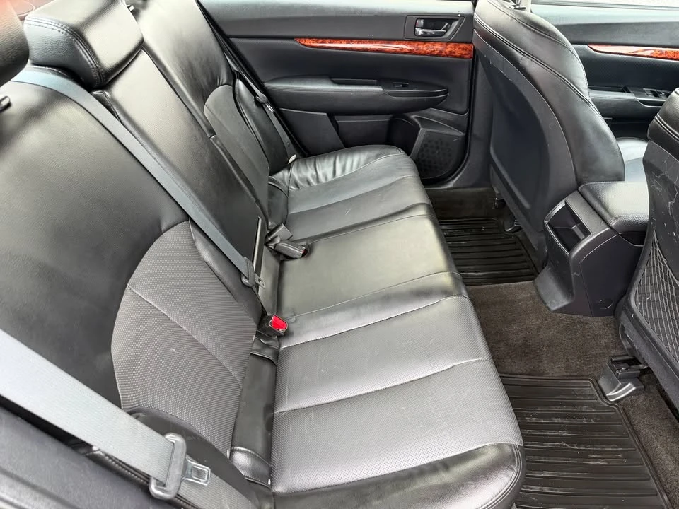 2011 Subaru Legacy 5th Gen - Image 18 of 20