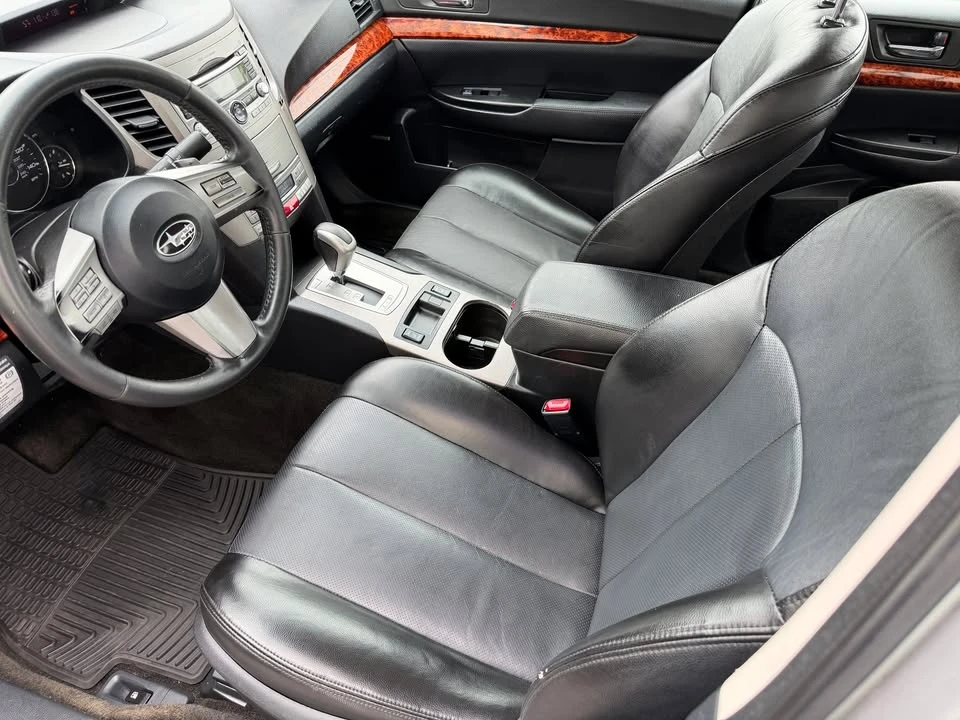 2011 Subaru Legacy 5th Gen - Image 14 of 20