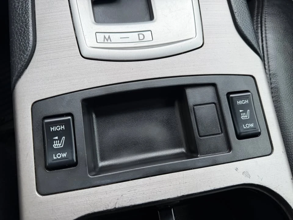 2011 Subaru Legacy 5th Gen - Image 11 of 20