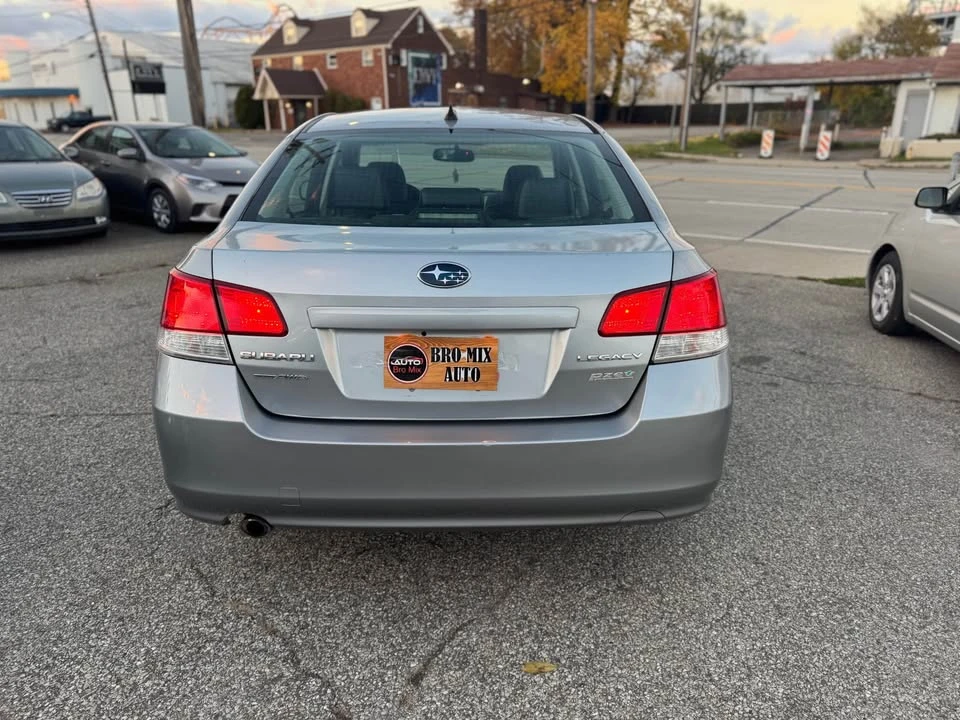 2011 Subaru Legacy 5th Gen - Image 6 of 20