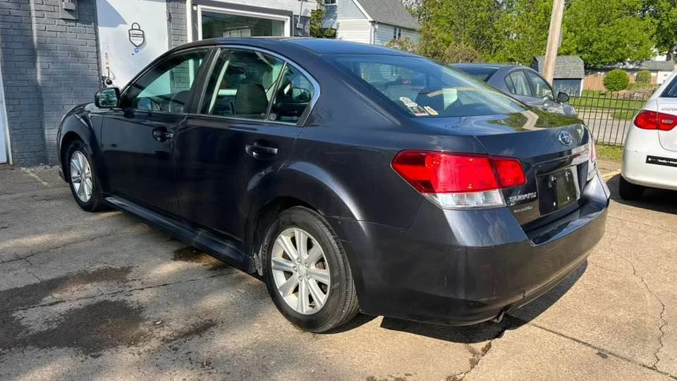 2011 Subaru Legacy 5th Gen - Image 6 of 7