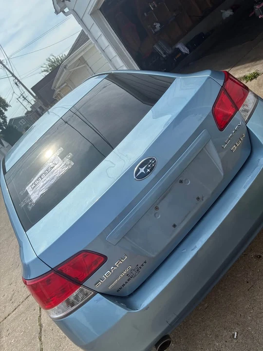 2011 Subaru Legacy 5th Gen - Image 3 of 4