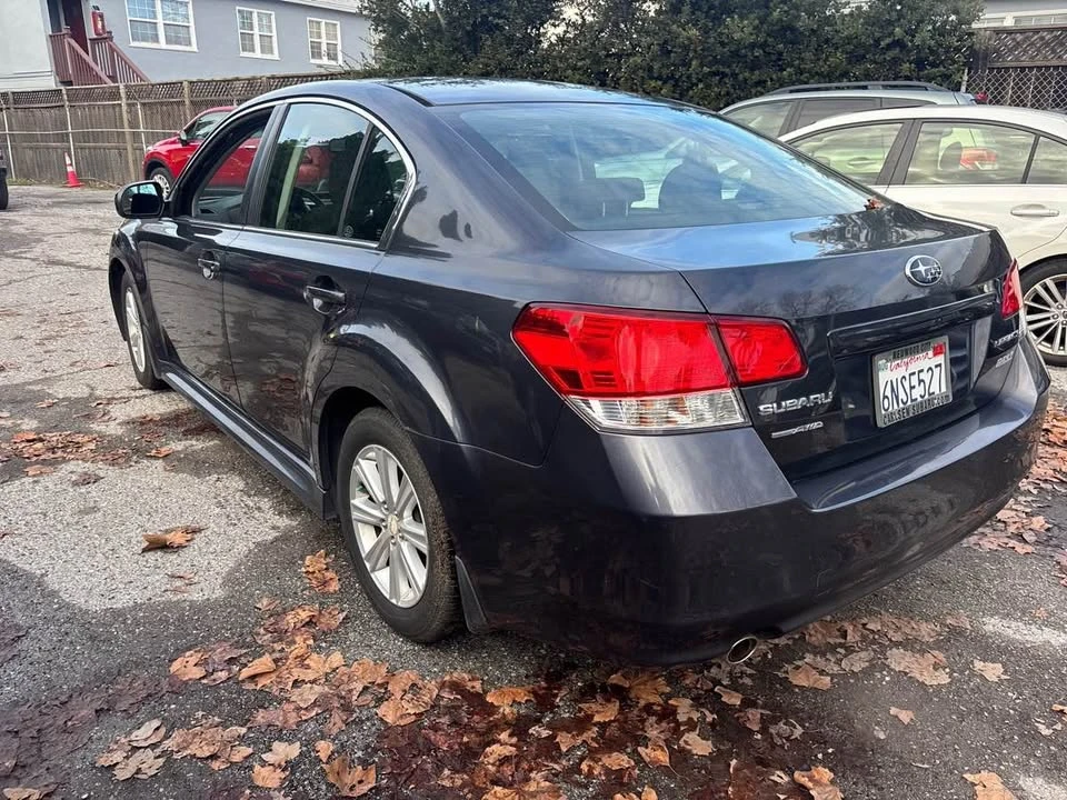 2011 Subaru Legacy 5th Gen - Image 7 of 14