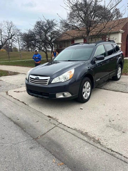 2011 Subaru Outback 4th Gen - Image 2 of 9
